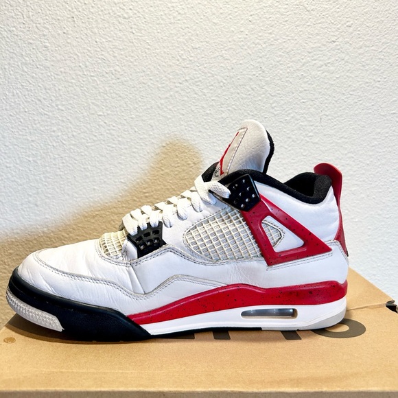 Jordan 4 Retro Red Cement size 9 DH6927-161 2023 PRE-OWNED - Picture 5 of 9